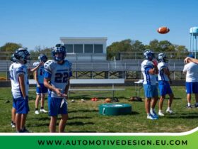 How many players on a football team high school